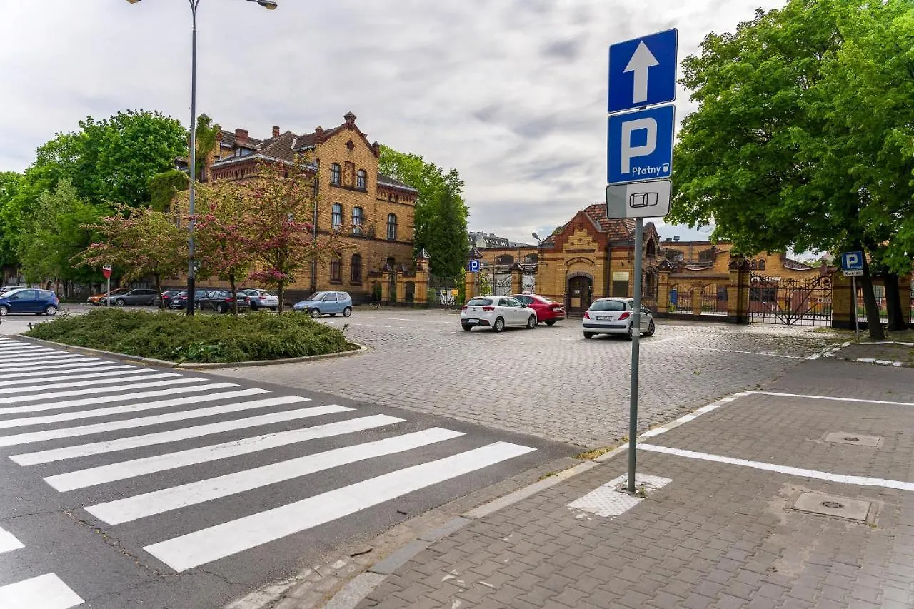 بوزنان Warta View Apartments بولندا