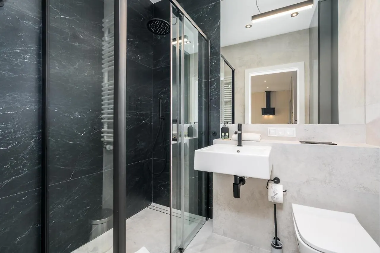 بوزنان Warta View Apartments 0*,