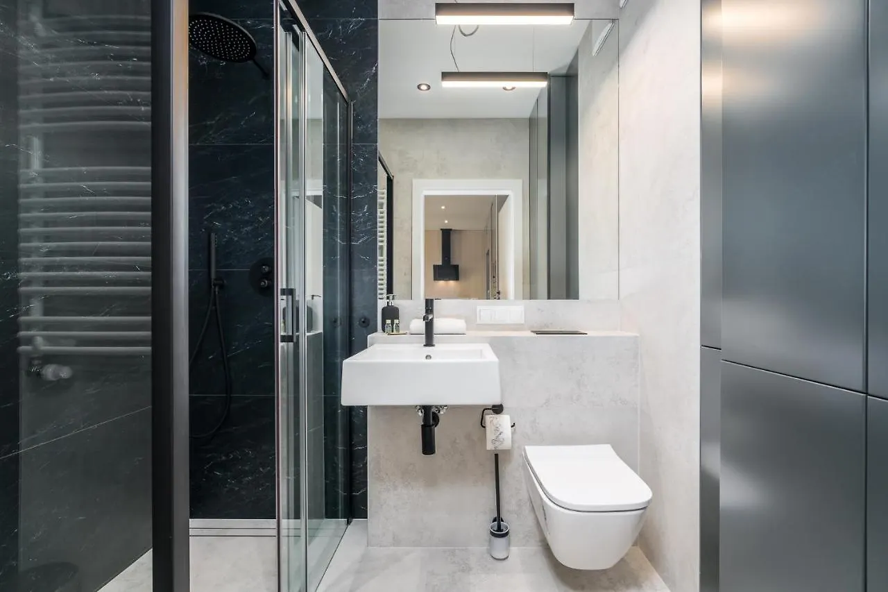 بوزنان Warta View Apartments